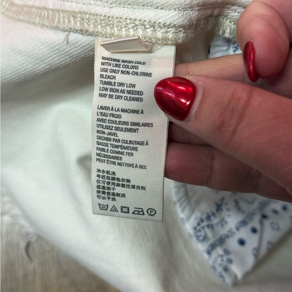 Free People We The Free Frayed Hem Distressed Denim Skirt Cream Size 26 - Picture 6 of 9